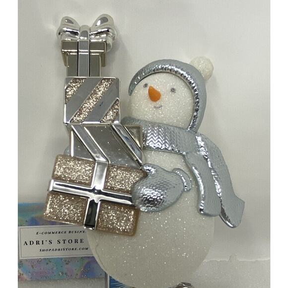 NEW HOLIDAY 2022 Bath & Body Works SILVER SNOWMAN WALLFLOWER PLUG IN - Picture 5 of 5